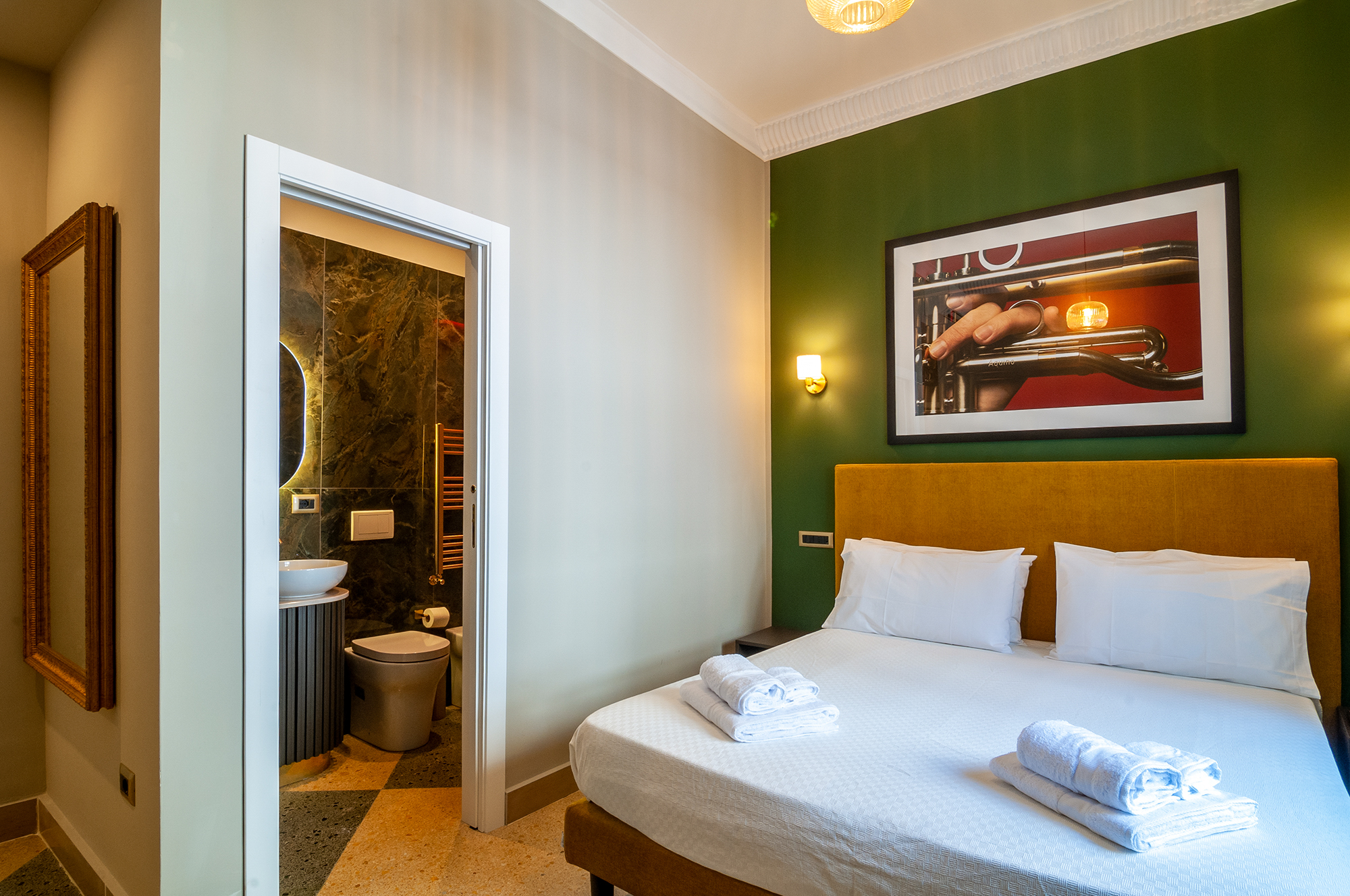 Room Sol